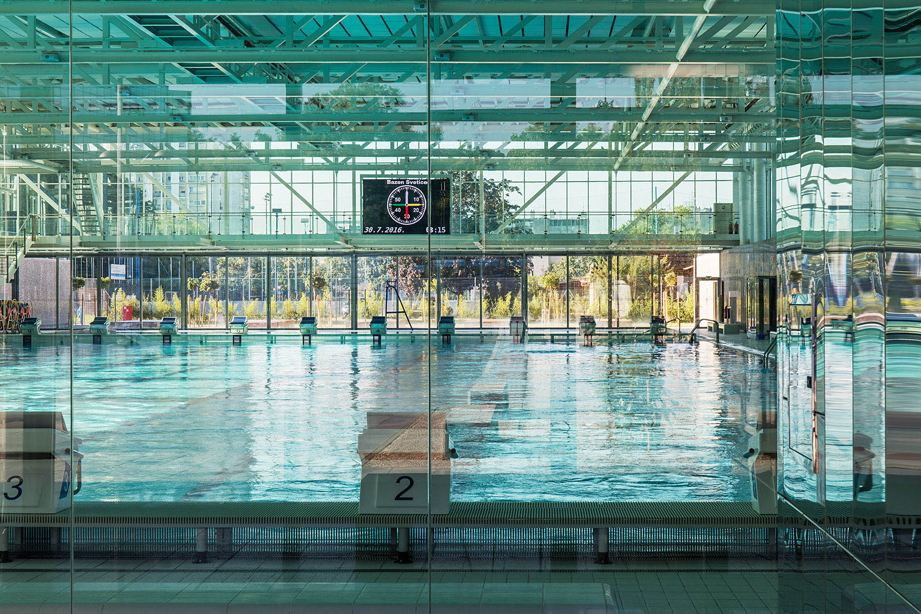 pool097